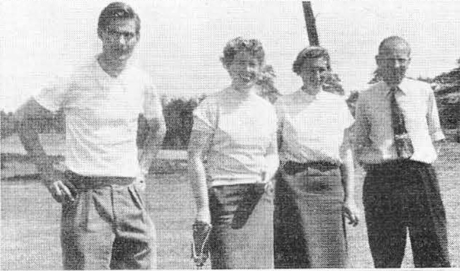 C. Pennington, mej. E. Mees, mevr. N. Vleugels Schutter en H. James - 1956