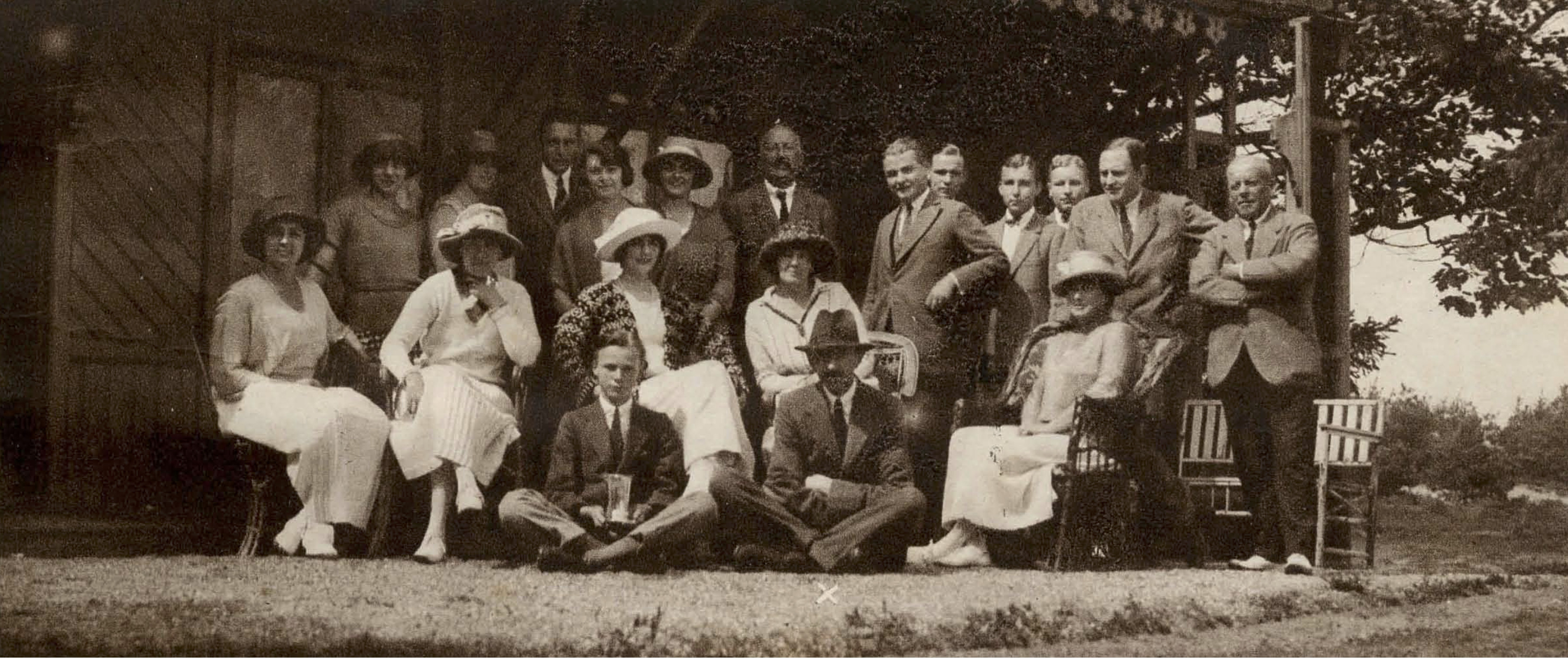 Deelnemers wedstrijden op de Doornsche - 1922