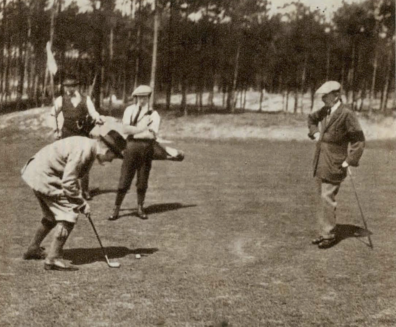 A.M. Snouck Hurgronje put op de 7de green - 1922