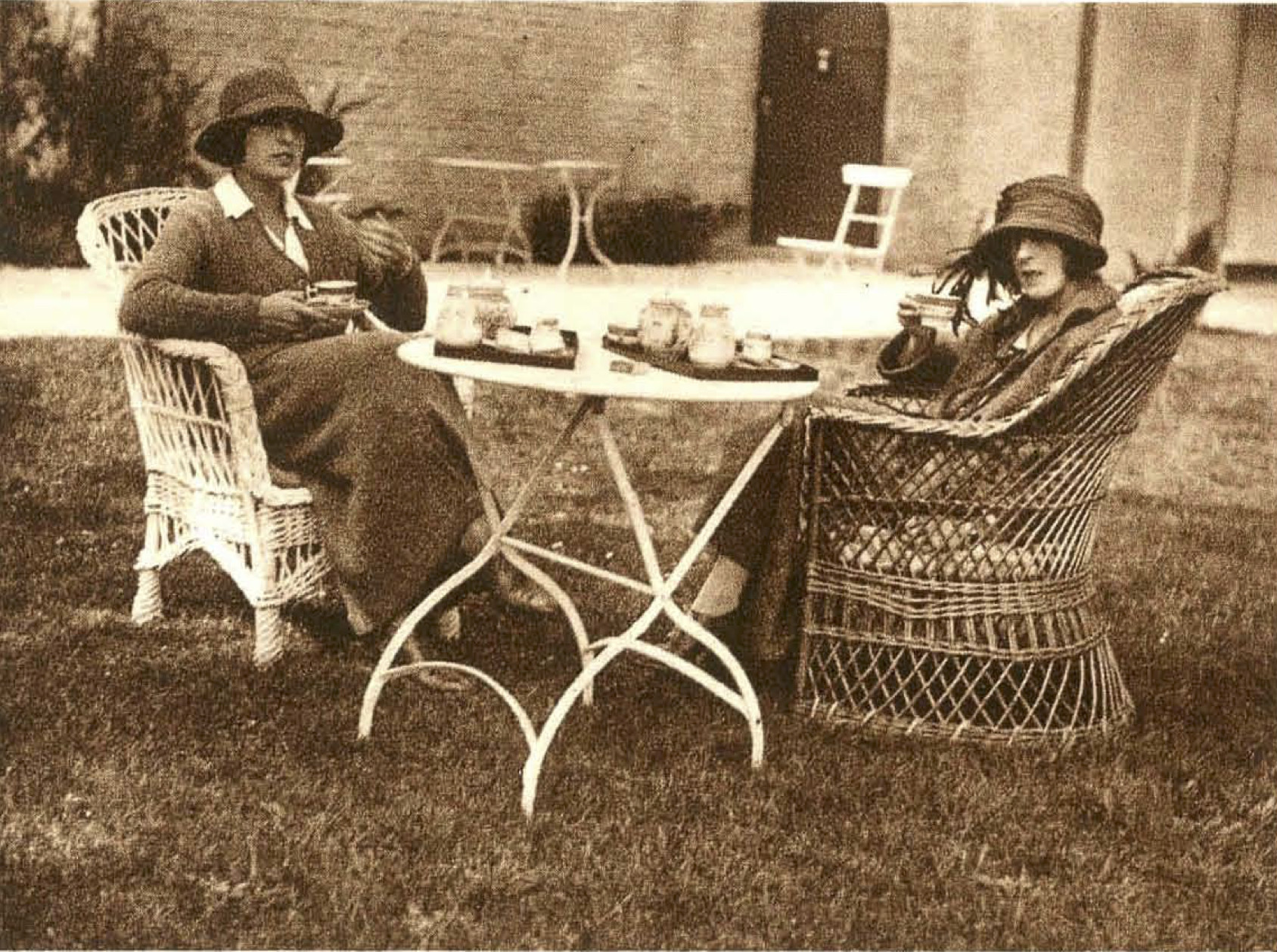 Thee uur op de Haagsche 1 - 1923