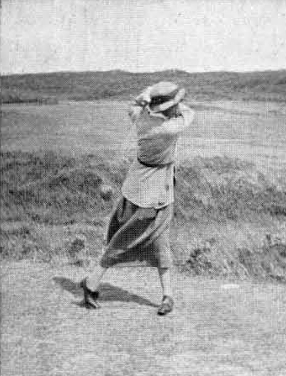 A. van Tienhoven an een drive - 1924