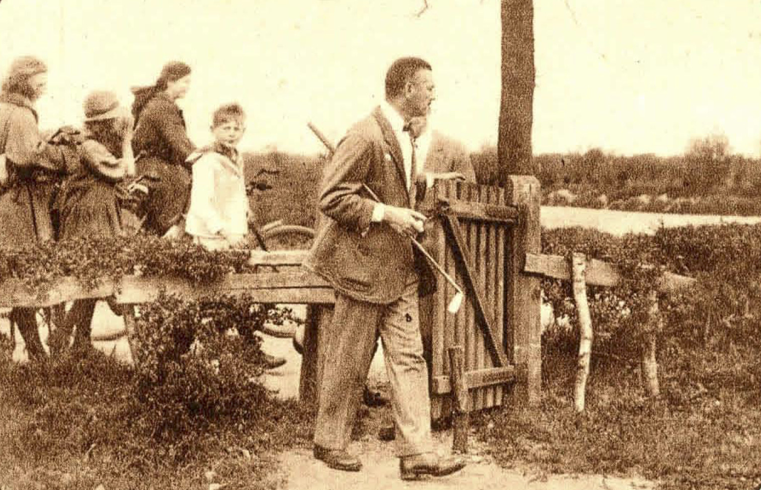 G. van de Wall Bake - 1924