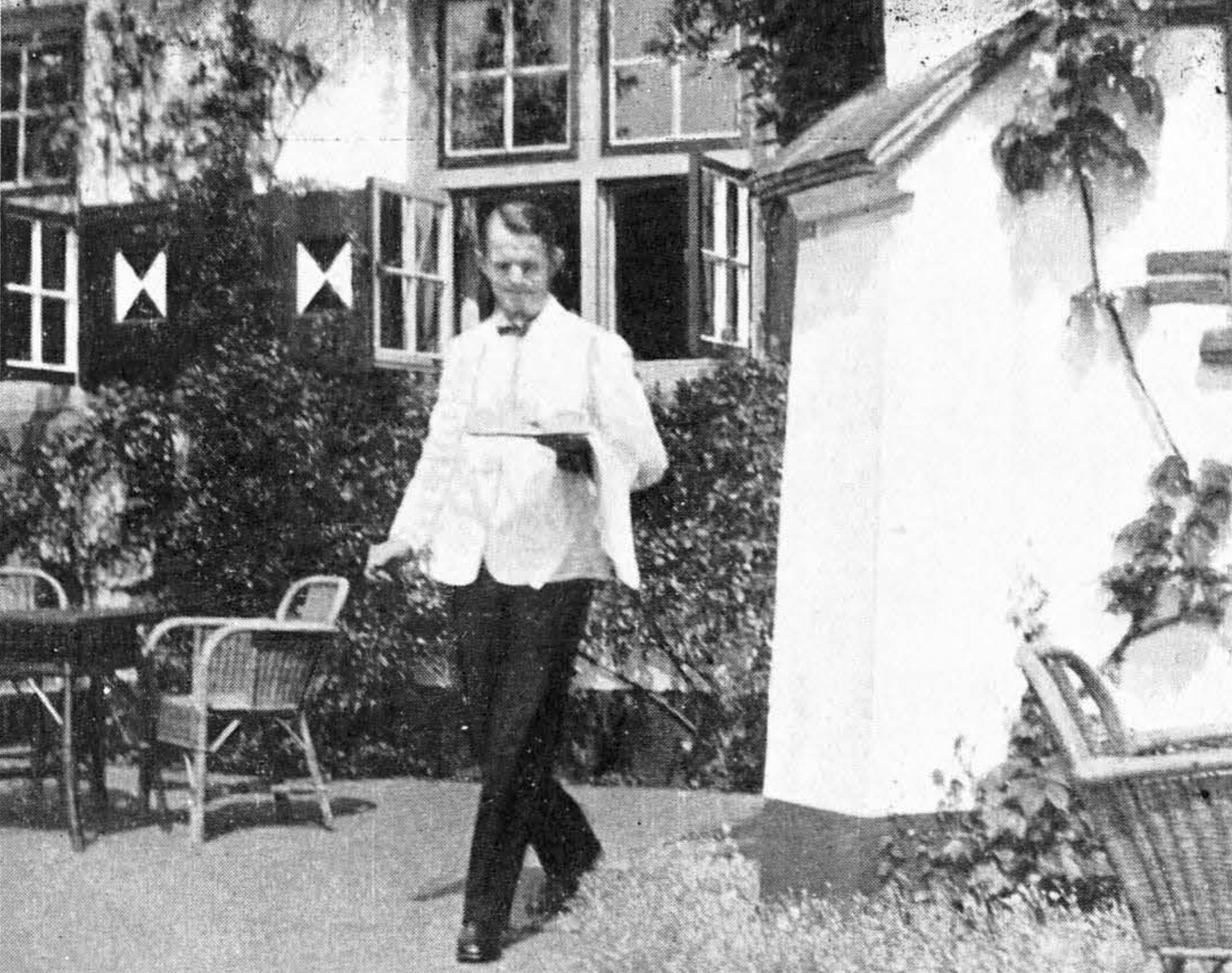 Paul serveert - 1937