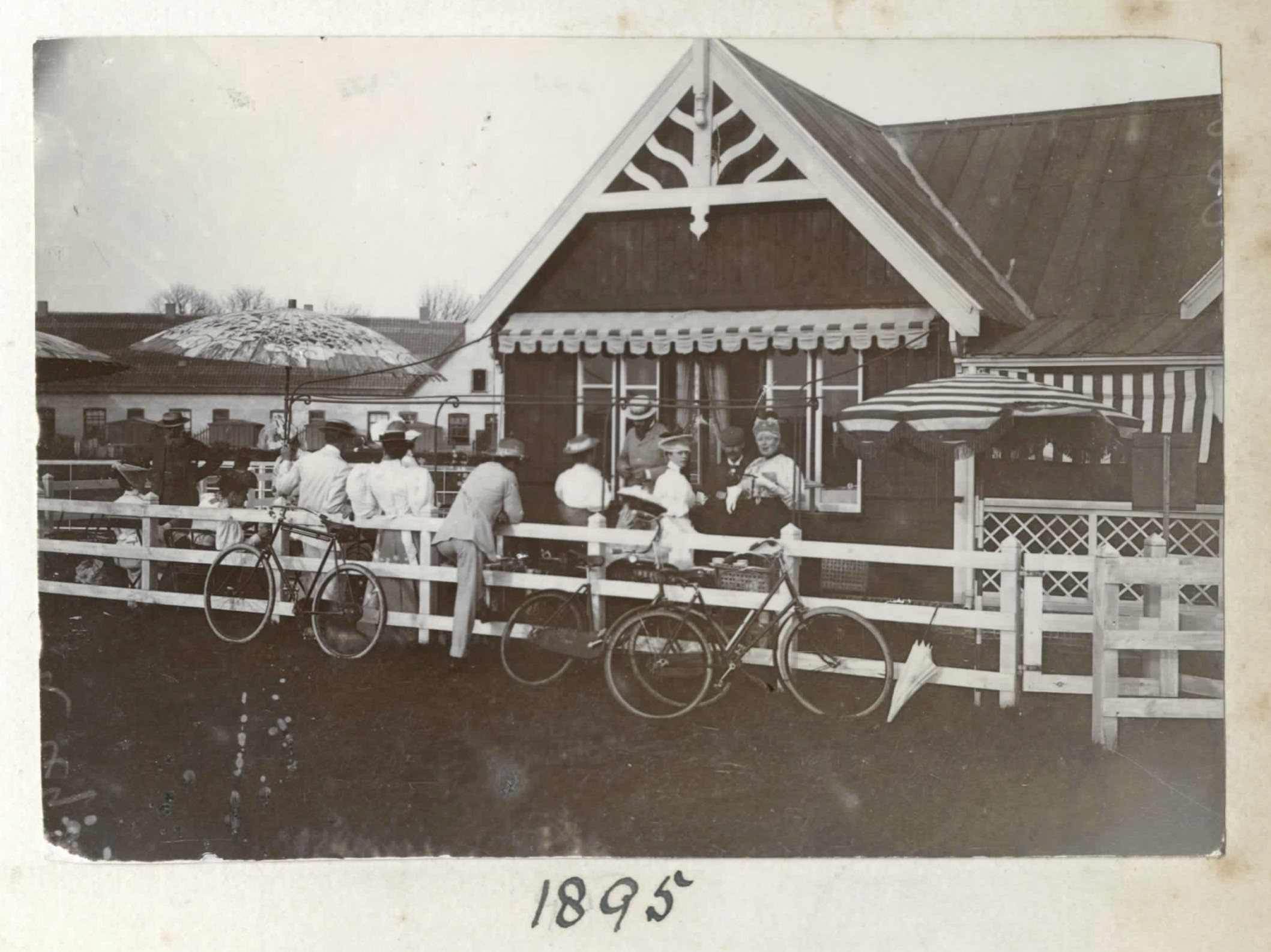 Clubhuis Haagsche - 1895