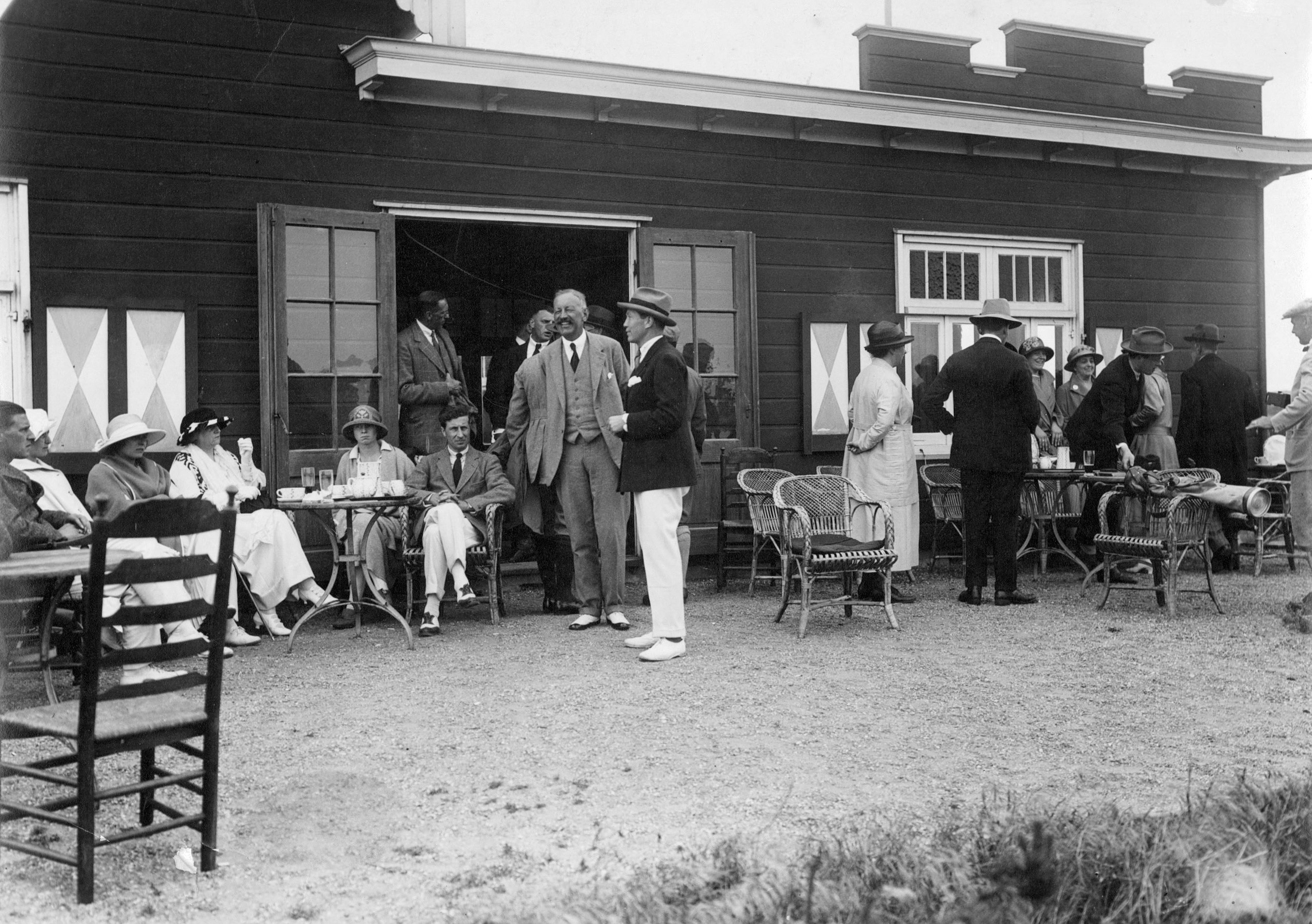 E. Cremers; Dharmajiva - 1915