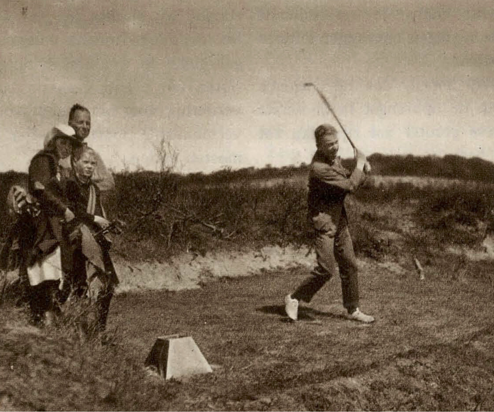 W.F. Looman op tee 4 - 1922