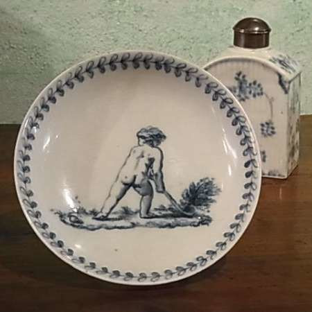 Porseleinen sierbord. 1740-1745