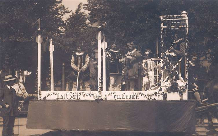 TOGIDO, Krommenie. 1913