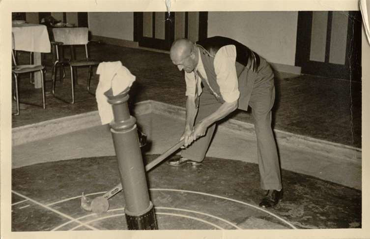 Cees Bakker, Concordia, Noord-Scharwoude. Ca. 1950