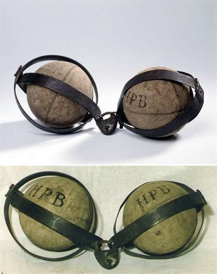 Twee kolfballen in een bandijzer ter beveiling tegen oneigenlijk gebruik, Eensgezindheid